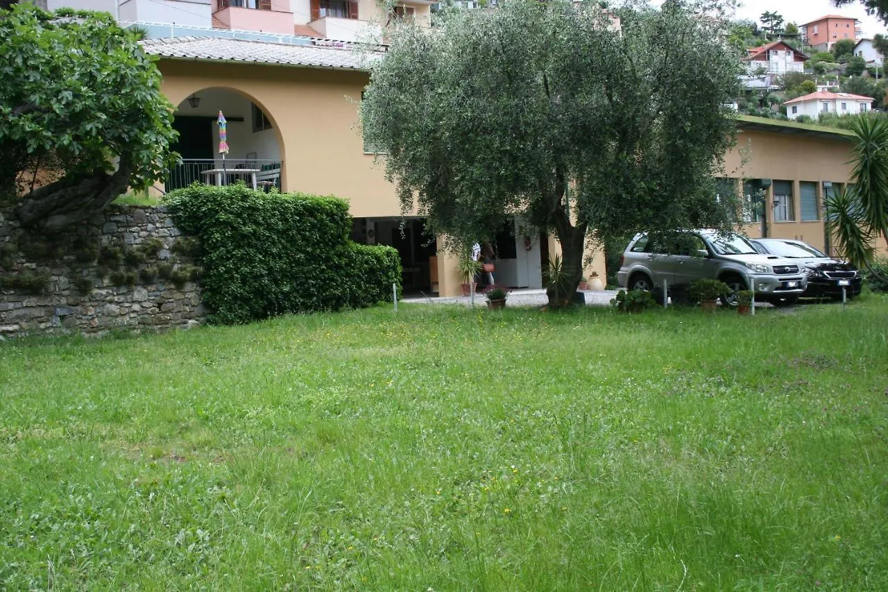 Nyaraló Villini Amoretti A2 Villa Alassio